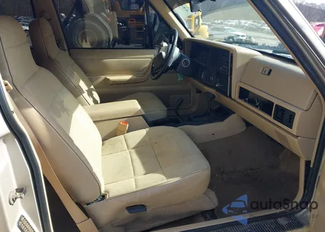 1996 Jeep Cherokee Sport из США, поврежденный, VIN 1J4FJ67S5TL139104